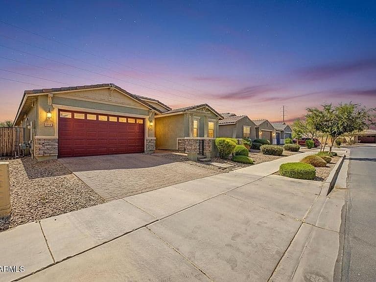 19914 N LAUREN Road photo 2