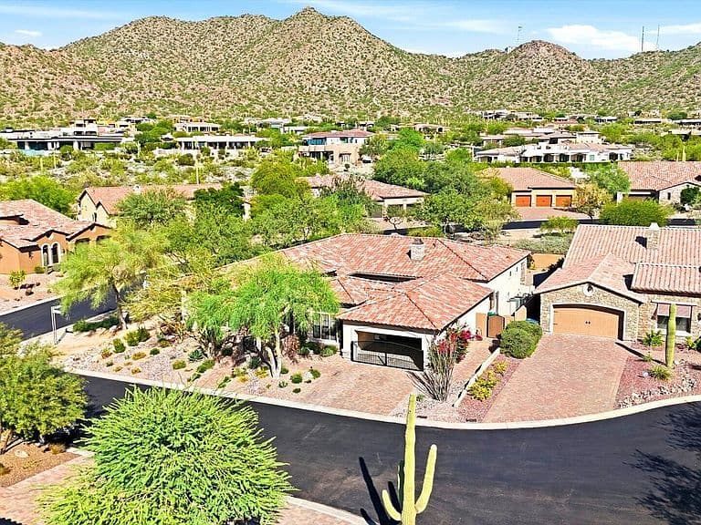 4223 N ARBOLES Circle photo 2