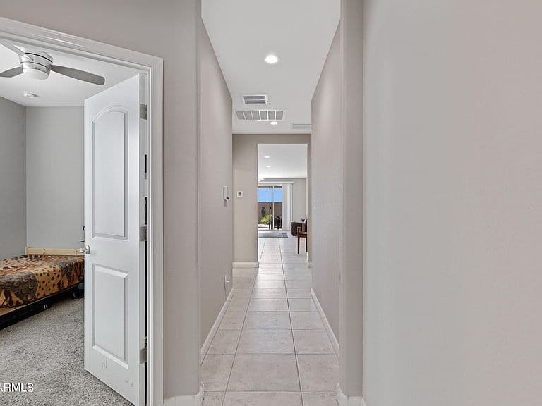 2310 N COMISKEY Drive photo 3