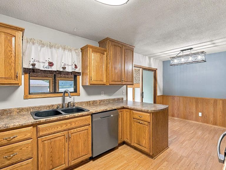 1512 S Judy Ave photo 3