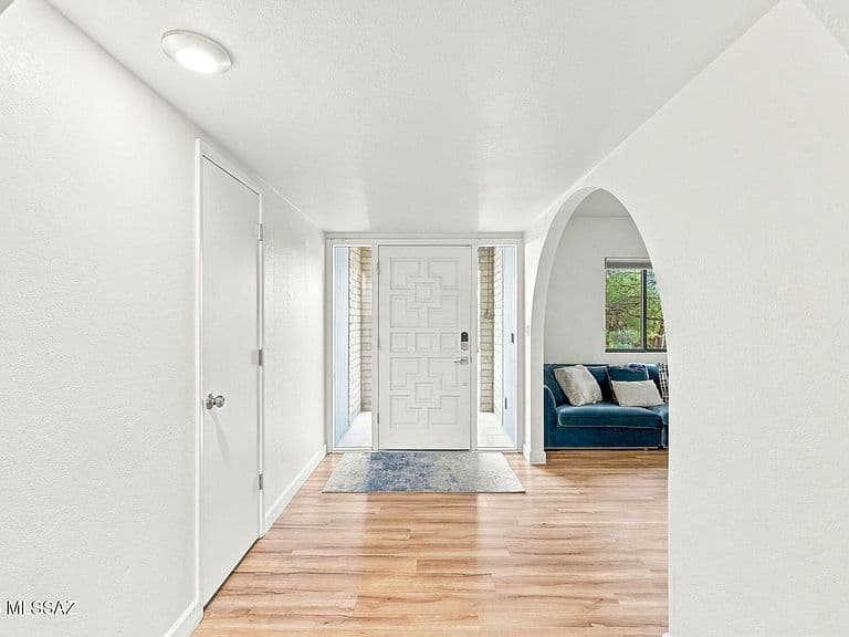 2401 N Avenida De La Lantana photo 4