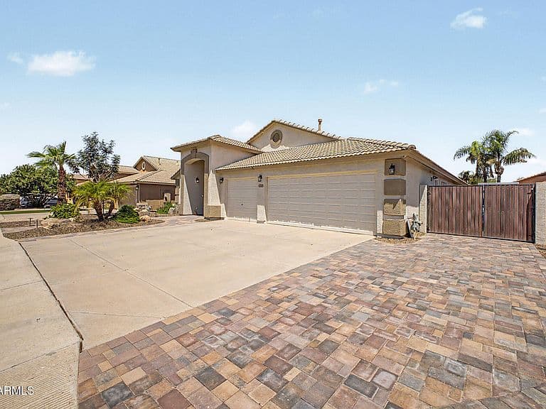 7644 E POSADA Avenue photo 2