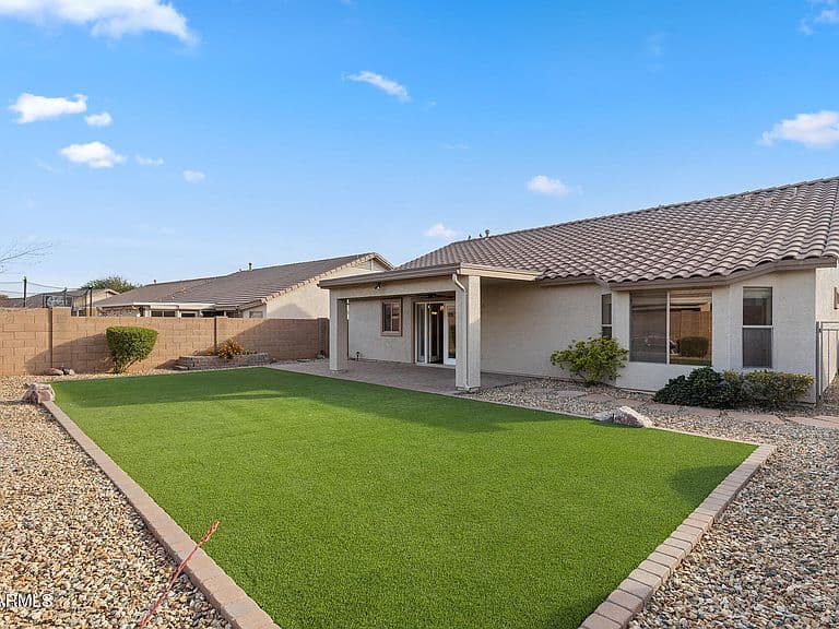 16030 W Carmen Dr photo 5