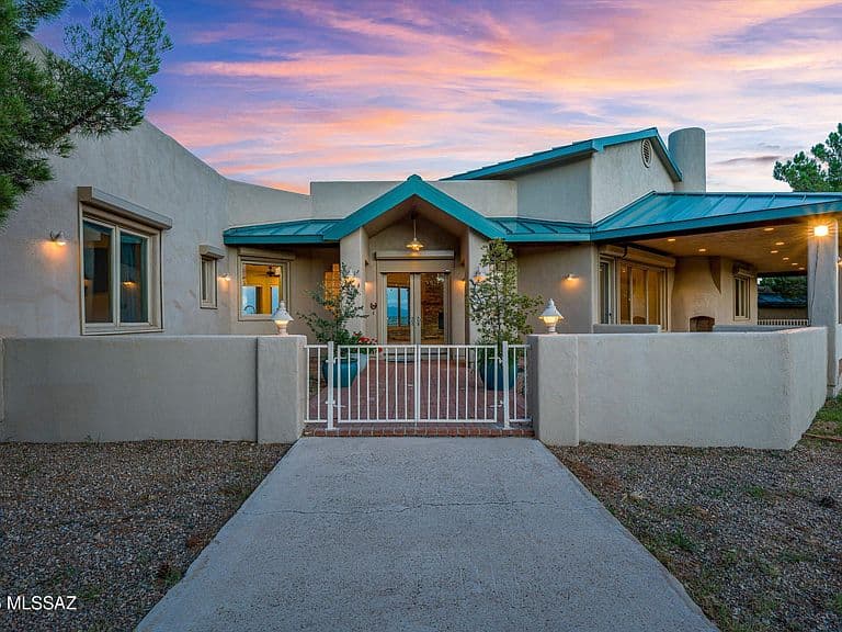 70 Foothills Ct photo 2