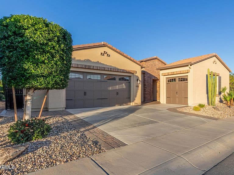174 E ATACAMA Lane photo 5