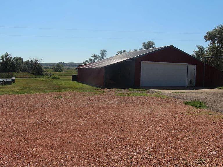 151 Maybon Rd photo 3
