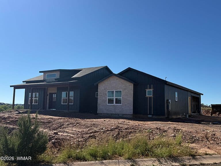 1415 W Tumbleweed Trl photo 1