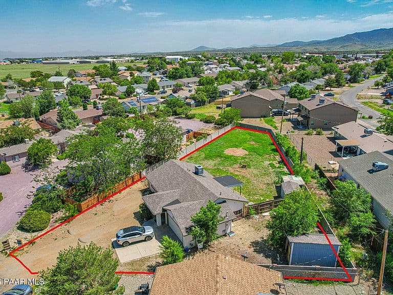 8843 Len Ct photo 3