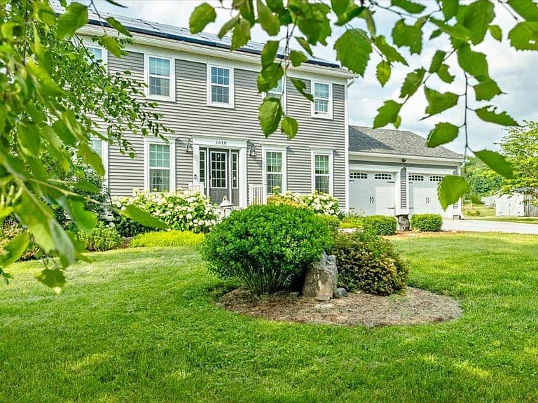 1618 Mill River Road photo 1