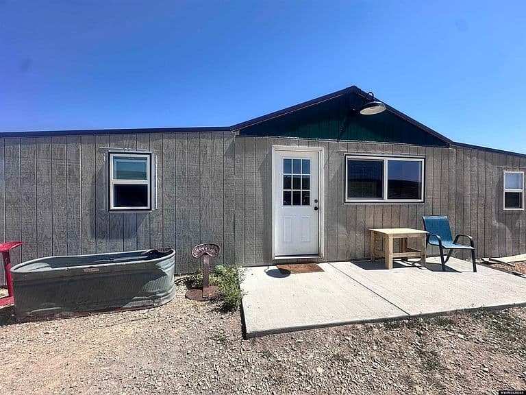 2596 Highway 233 photo 3