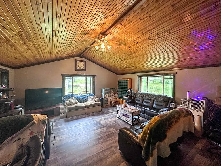3150 Schley Creek Rd photo 5