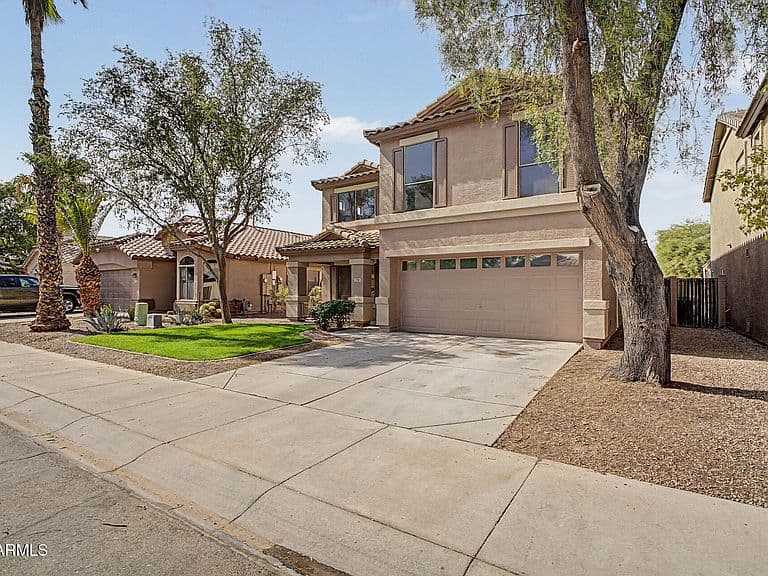 770 E LOVEGRASS Drive photo 5