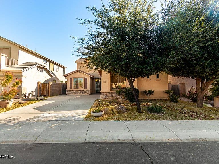 21557 N Anne Ln photo 3