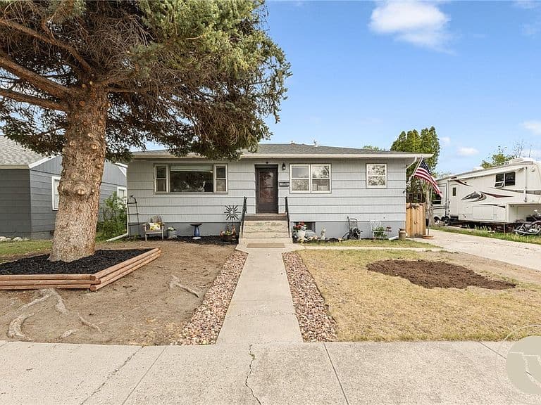 515 6th Ave photo 1