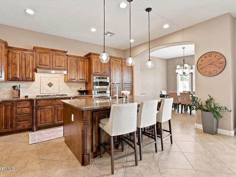 1629 W SLEEPY RANCH Road photo 3