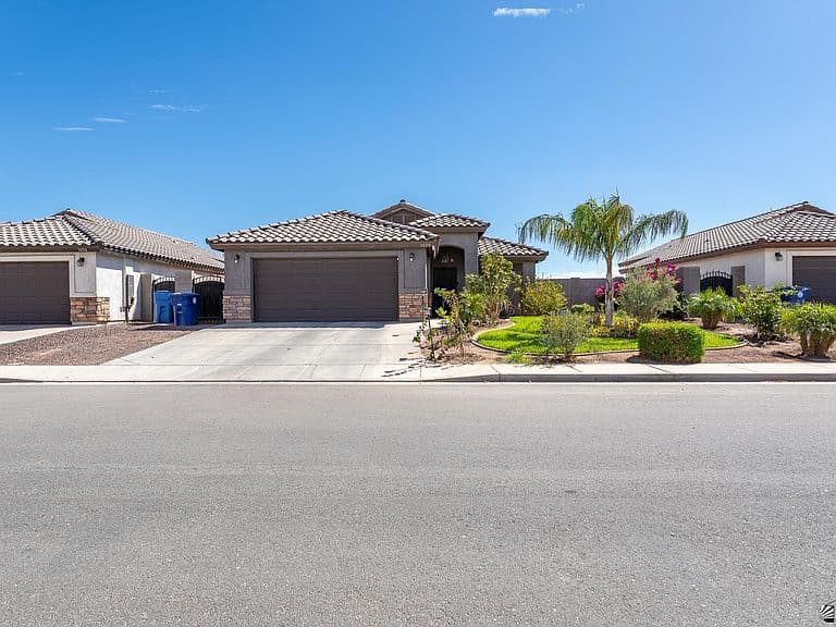 1468 S Cholla Ave photo 1