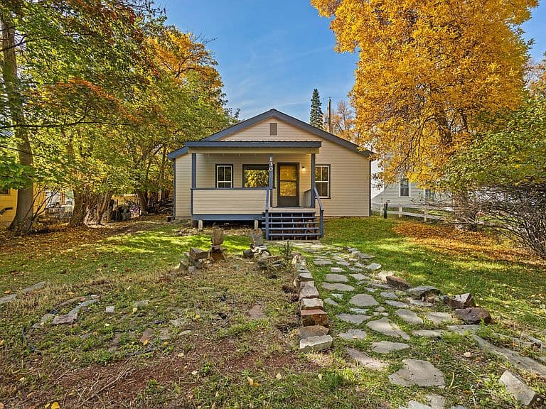 130 Dakota Ave photo 1