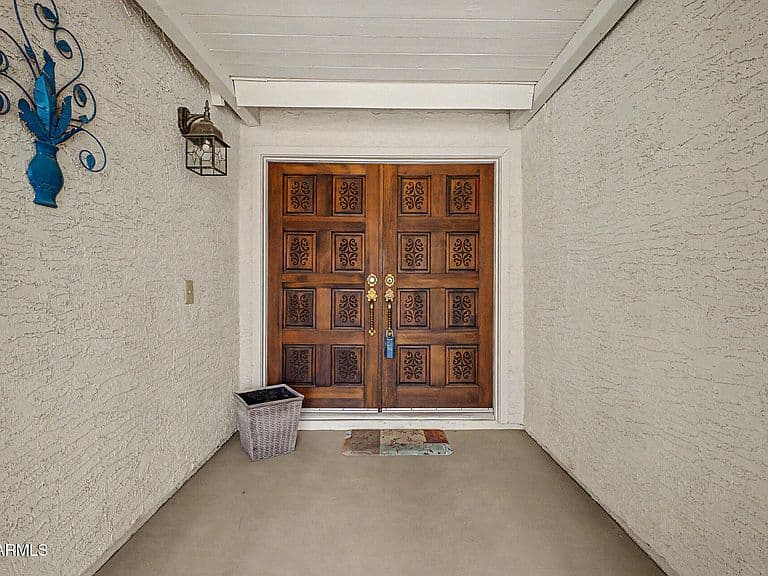 26001 S BRENTWOOD Drive photo 4