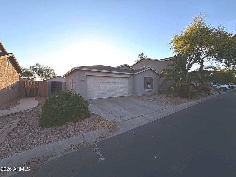 40440 N HIGH MEADOWS Drive photo 2