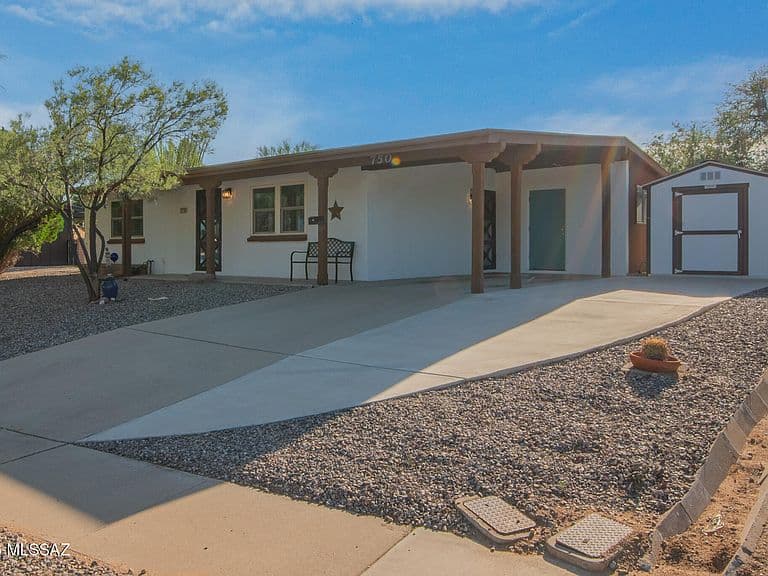 750 S Abrego Dr photo 2