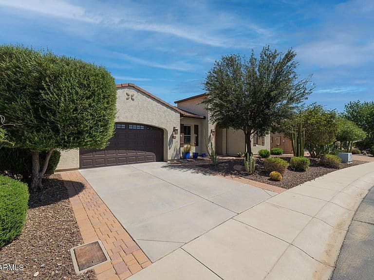 882 E LADDOOS Avenue photo 3