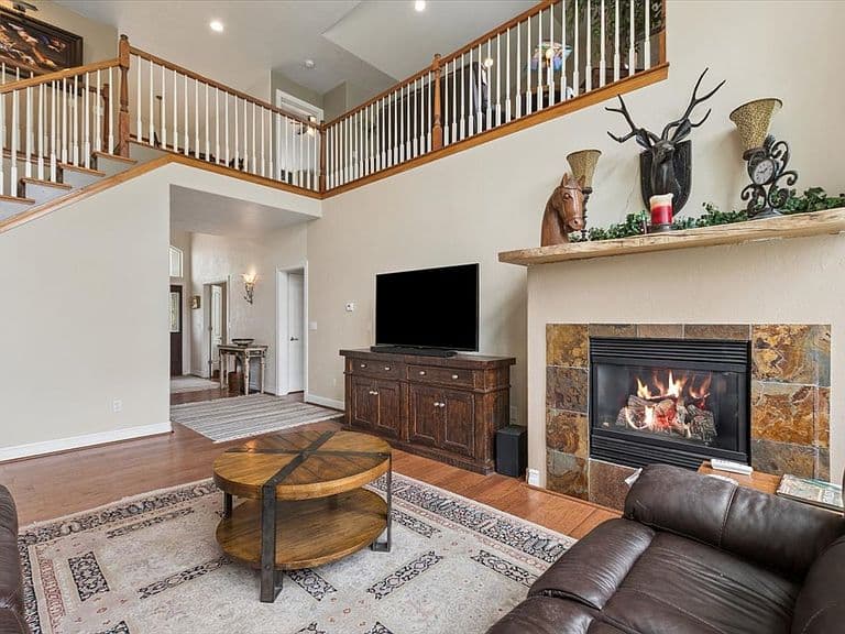 15 Mountain Park Ln photo 3