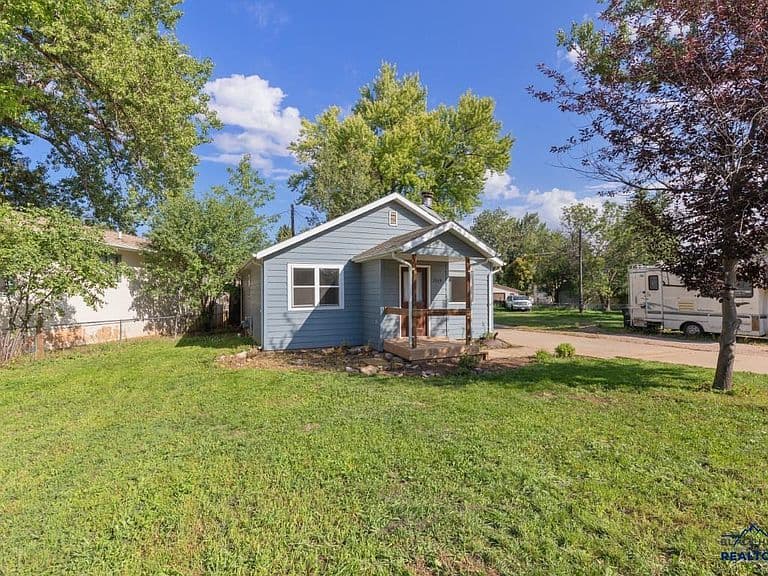 3614 Cottonwood St photo 3