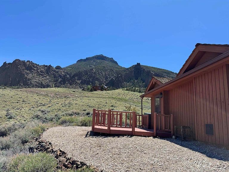 128 Laurel Dr photo 4
