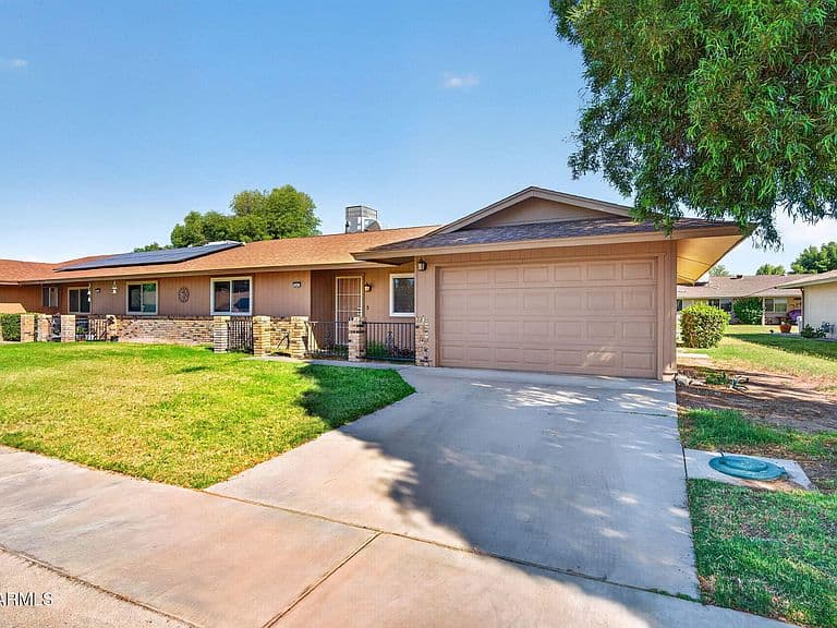 10413 W ROUNDELAY Circle photo 3