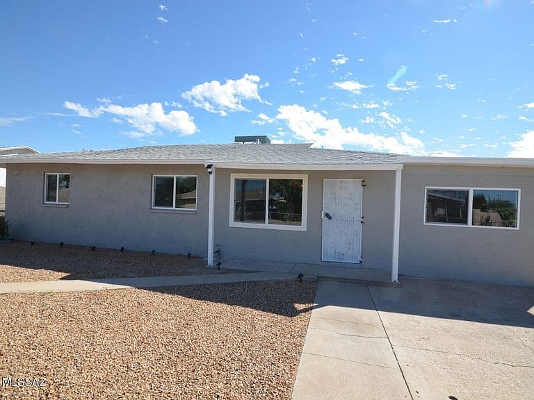 2602 E Coconino Vis photo 1