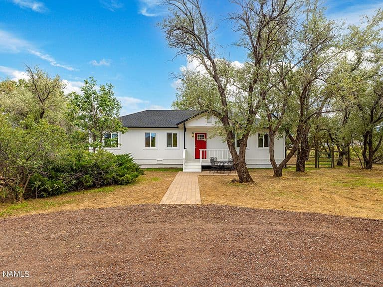 5910 Timberline Trl photo 1
