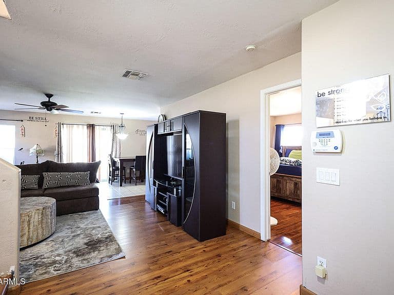 12246 W ASTER Drive photo 3
