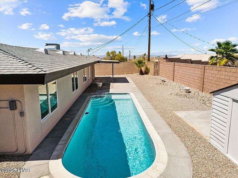 3941 Albacore Dr photo 2
