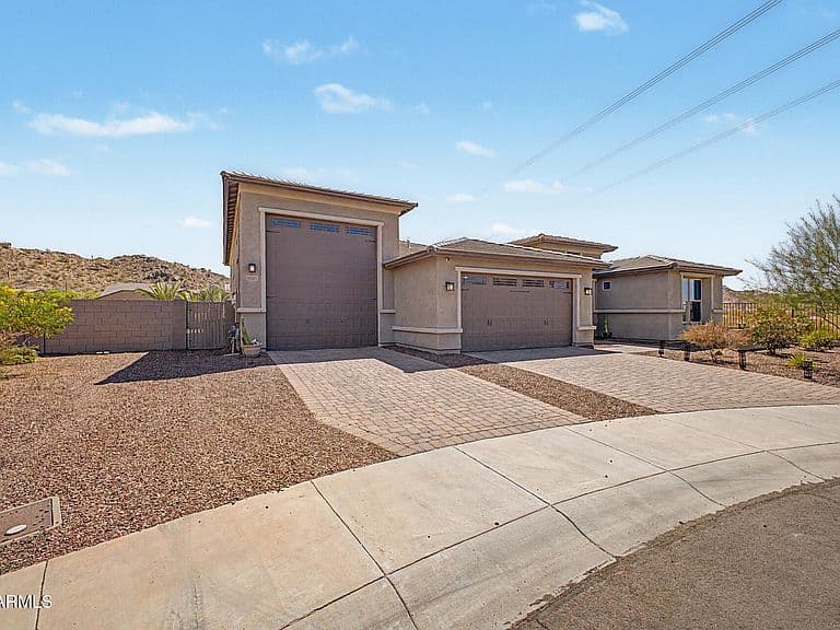 18205 W CASSIA Way photo 5