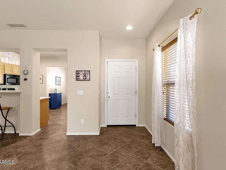 18337 N SOFT WIND Drive photo 3