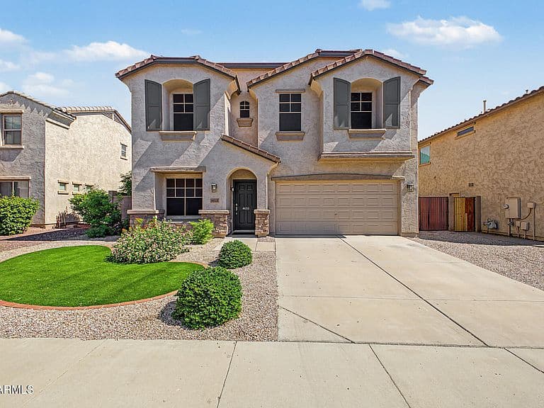 4635 S CARMINE Lane photo 1