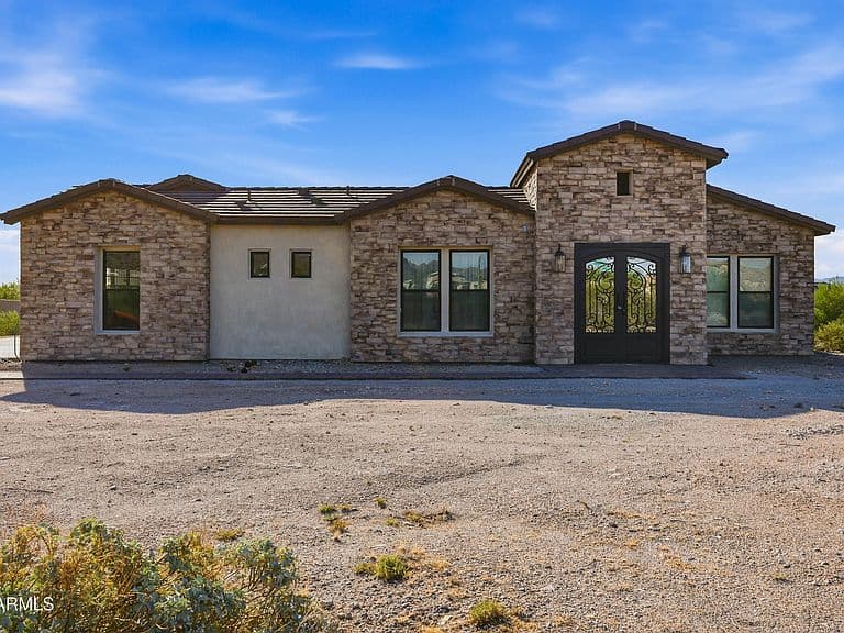 9072 S Krista Drive E photo 2