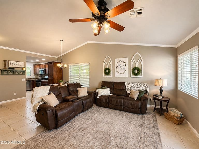 16118 W LINCOLN Street photo 1