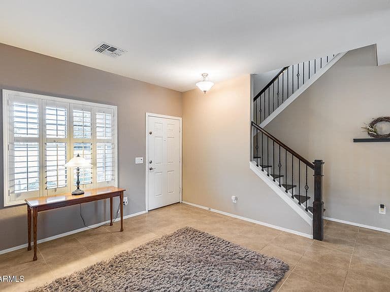 12163 W Locust Ln photo 5