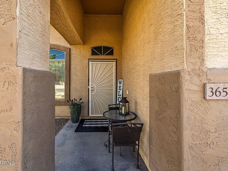 36591 W COSTA BLANCA Drive photo 3