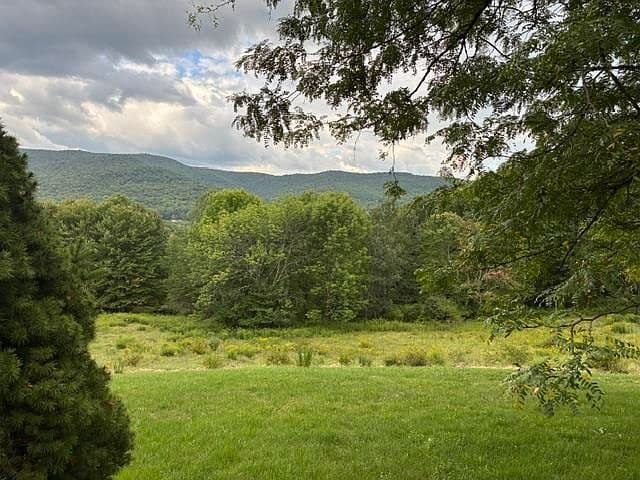 735 Granger Hollow Road photo 5
