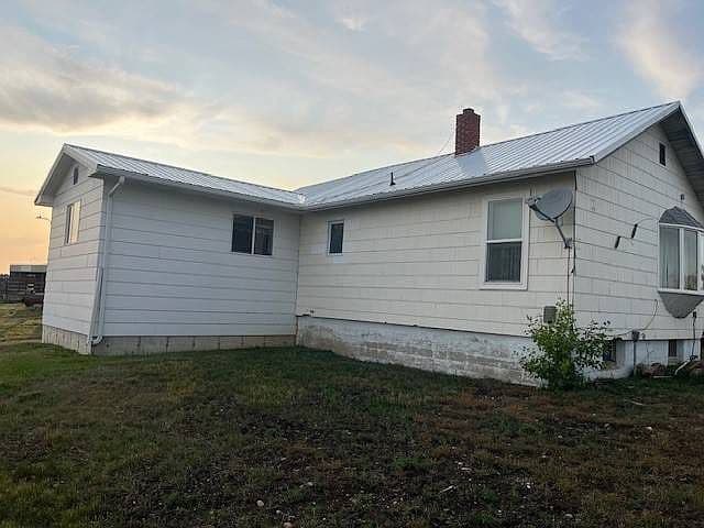 4038 Highway 13 N photo 1