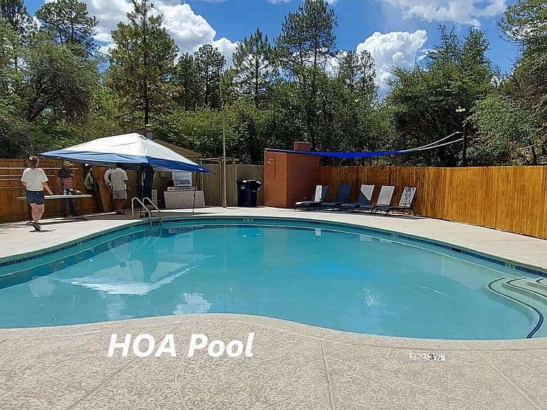 171 Wildwood Drive photo 2