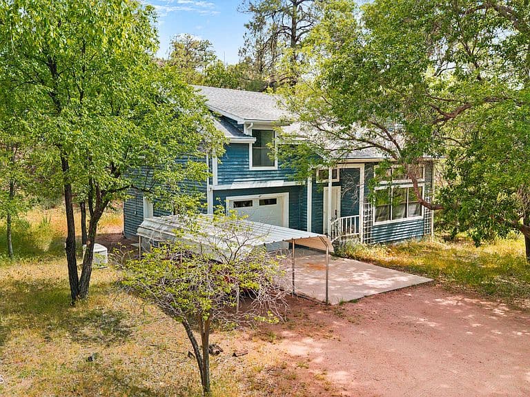 998 W Canyon Dr photo 2