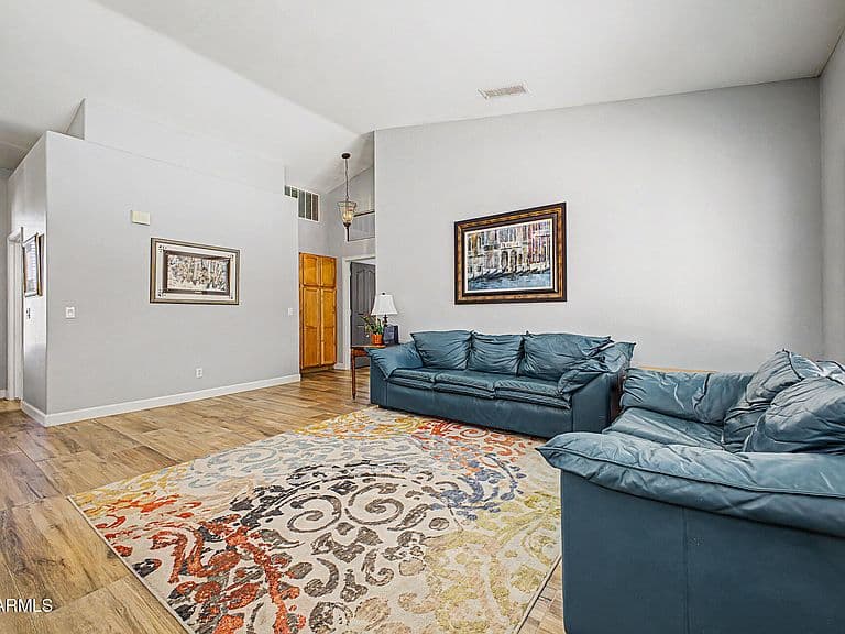 7318 W VILLA HERMOSA -- photo 5