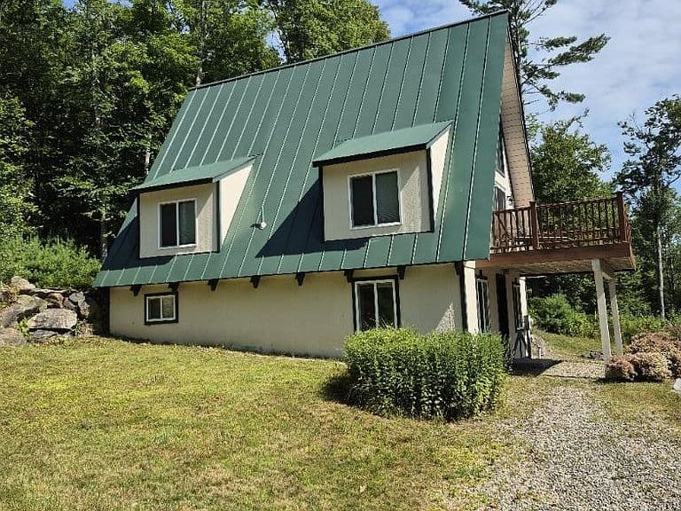 166 Hanover Drive photo 4