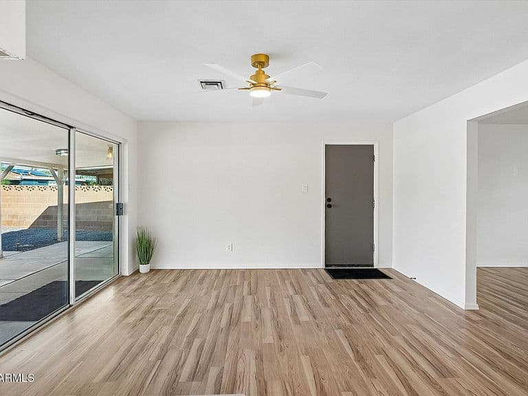 1256 E AVILA Avenue photo 5