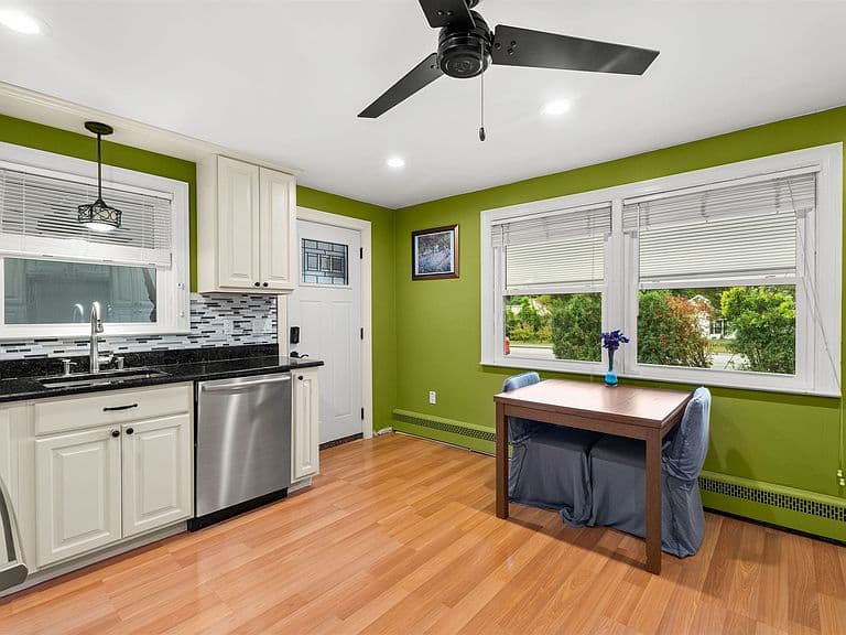 531 Mast Road photo 4