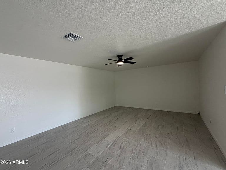 6114 W AVALON Drive photo 3