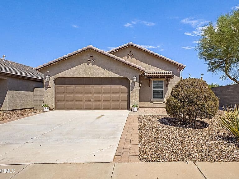 726 W JARDIN Drive photo 1